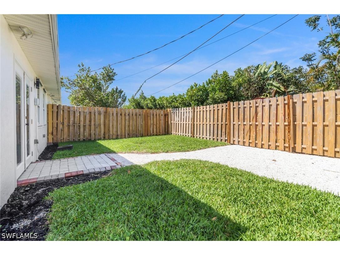 4525 Fluvia Avenue Naples FL 34103 226015625 image21