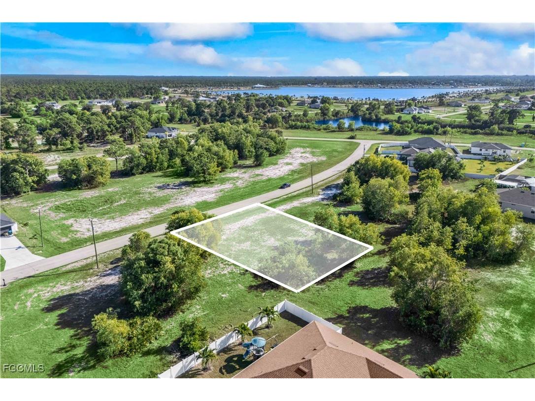 4526 NW 36th Place Cape Coral FL 33993 2025025083 image1