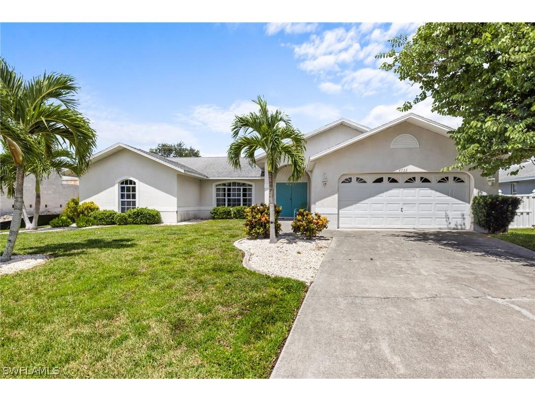 4526 SW 7th Avenue Cape Coral FL 33914 223012335 image1