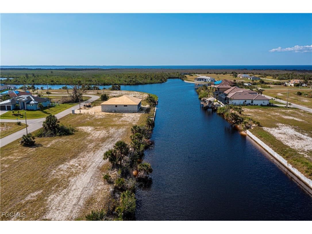 4527 NW 35th Terrace Cape Coral FL 33993 2025025124 image4