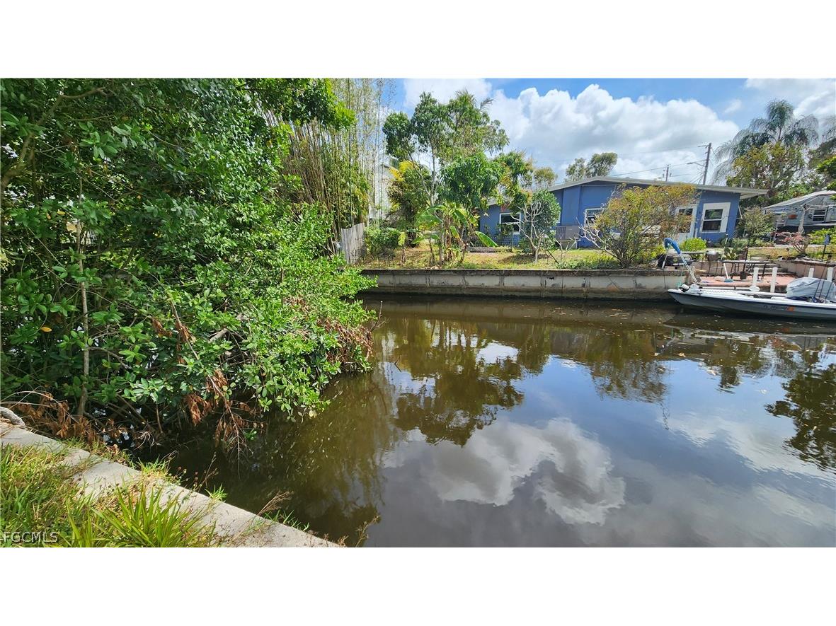 4528 E Riverside Drive Fort Myers FL 33905 2026012056 image10