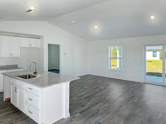 4528 NW 34th Place Cape Coral FL 33993 2025010402 image5