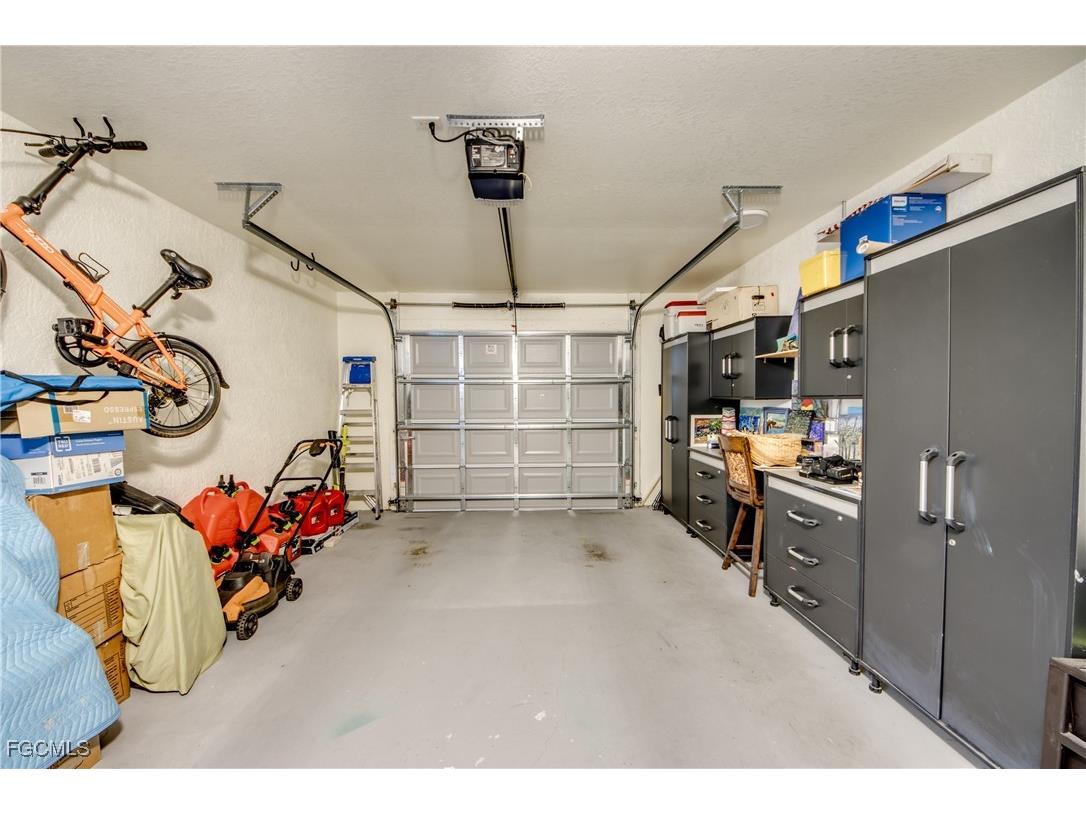 4528 SW 7th Place Cape Coral FL 33914 2025026294 image25