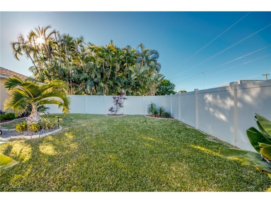 4528 SW 7th Place Cape Coral FL 33914 2025026294 image32