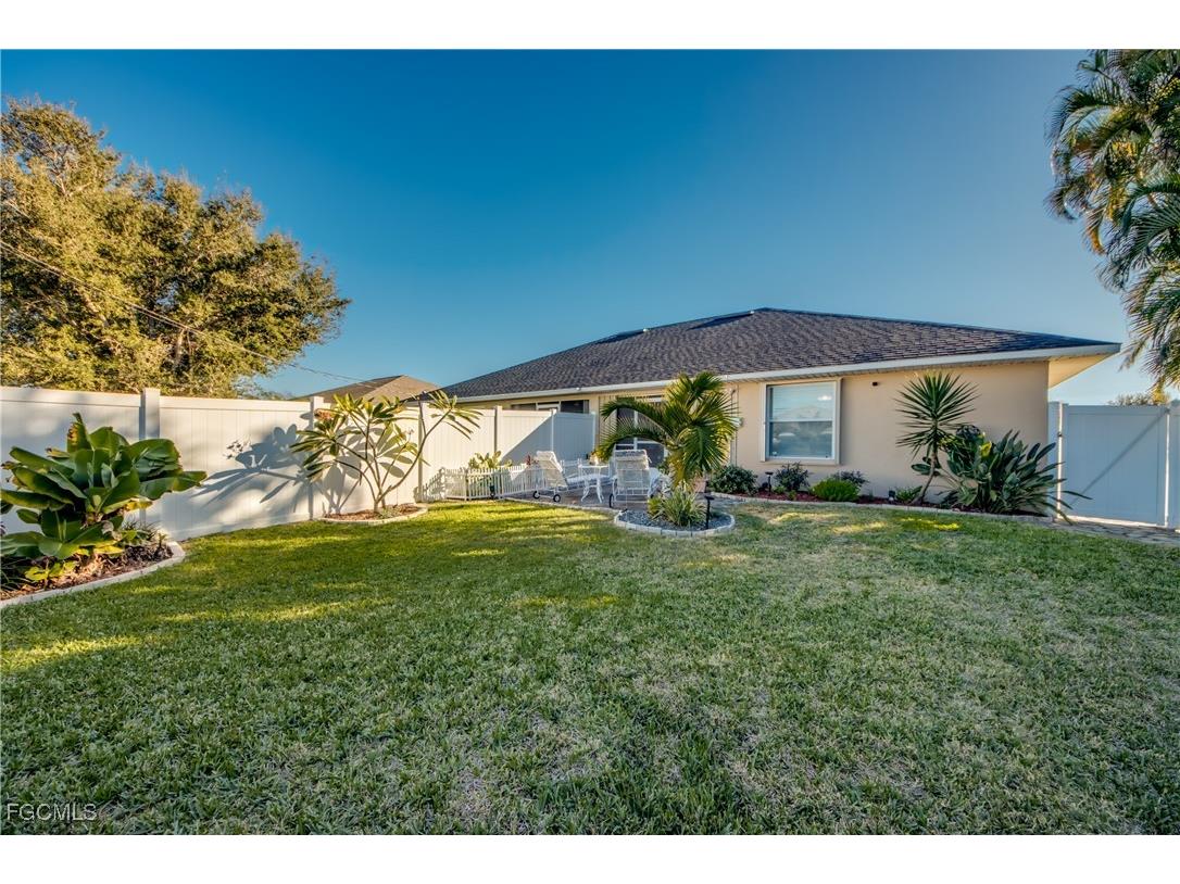 4528 SW 7th Place Cape Coral FL 33914 2025026294 image34