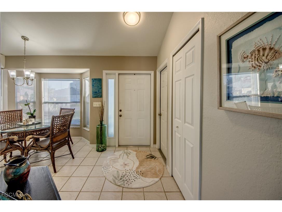 4528 SW 7th Place Cape Coral FL 33914 2025026294 image4