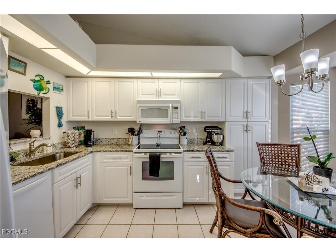 4528 SW 7th Place Cape Coral FL 33914 2025026294 image8