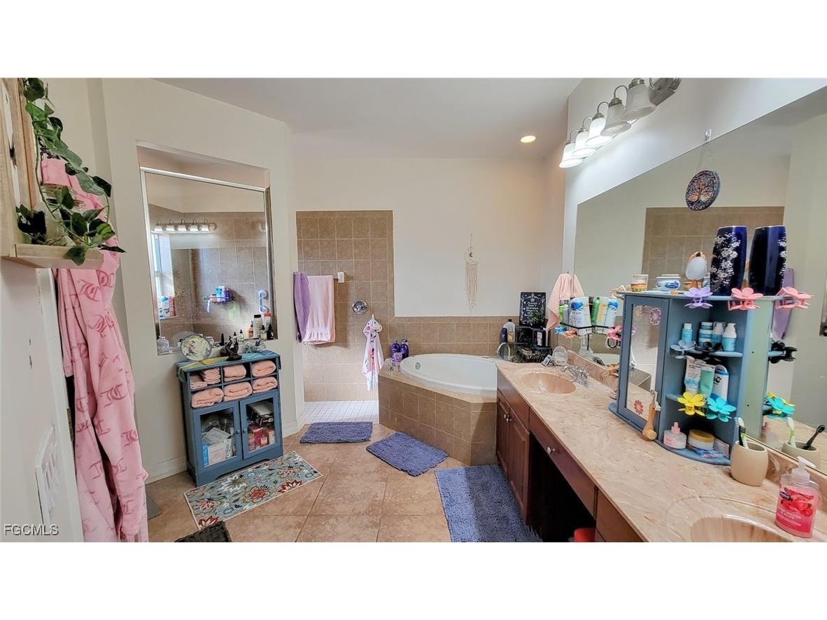 4529 Springview Circle Labelle FL 33935 2026006227 image8