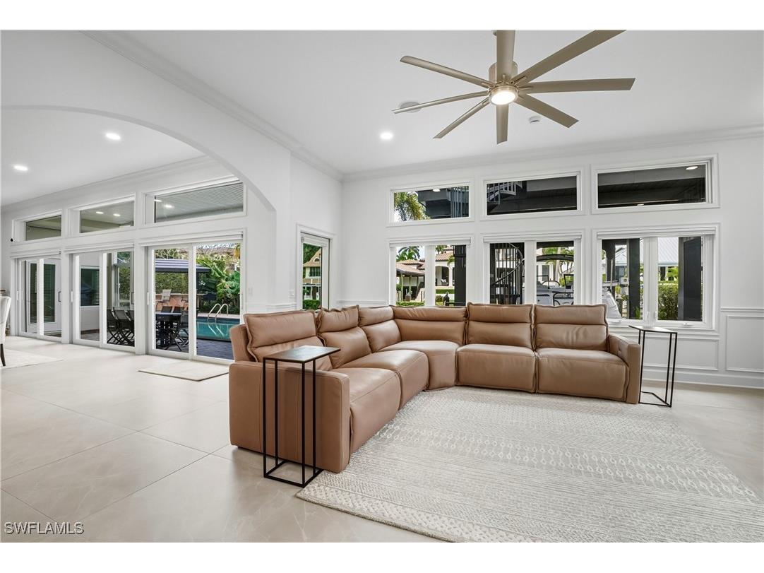 453 18th Avenue S Naples FL 34102 225080161 image10