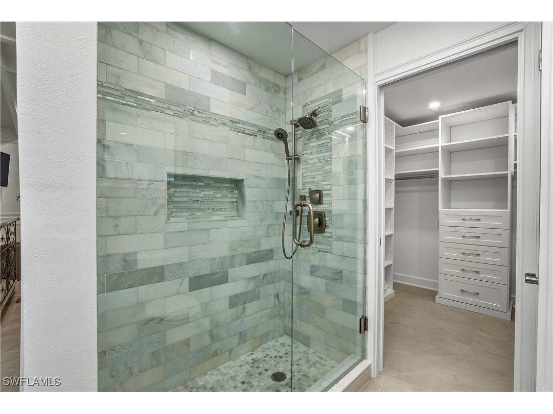 453 18th Avenue S Naples FL 34102 225080161 image13