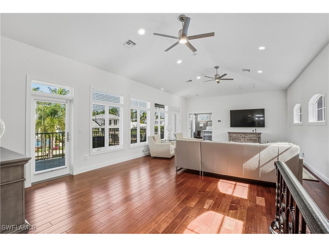 453 18th Avenue S Naples FL 34102 225080161 image22