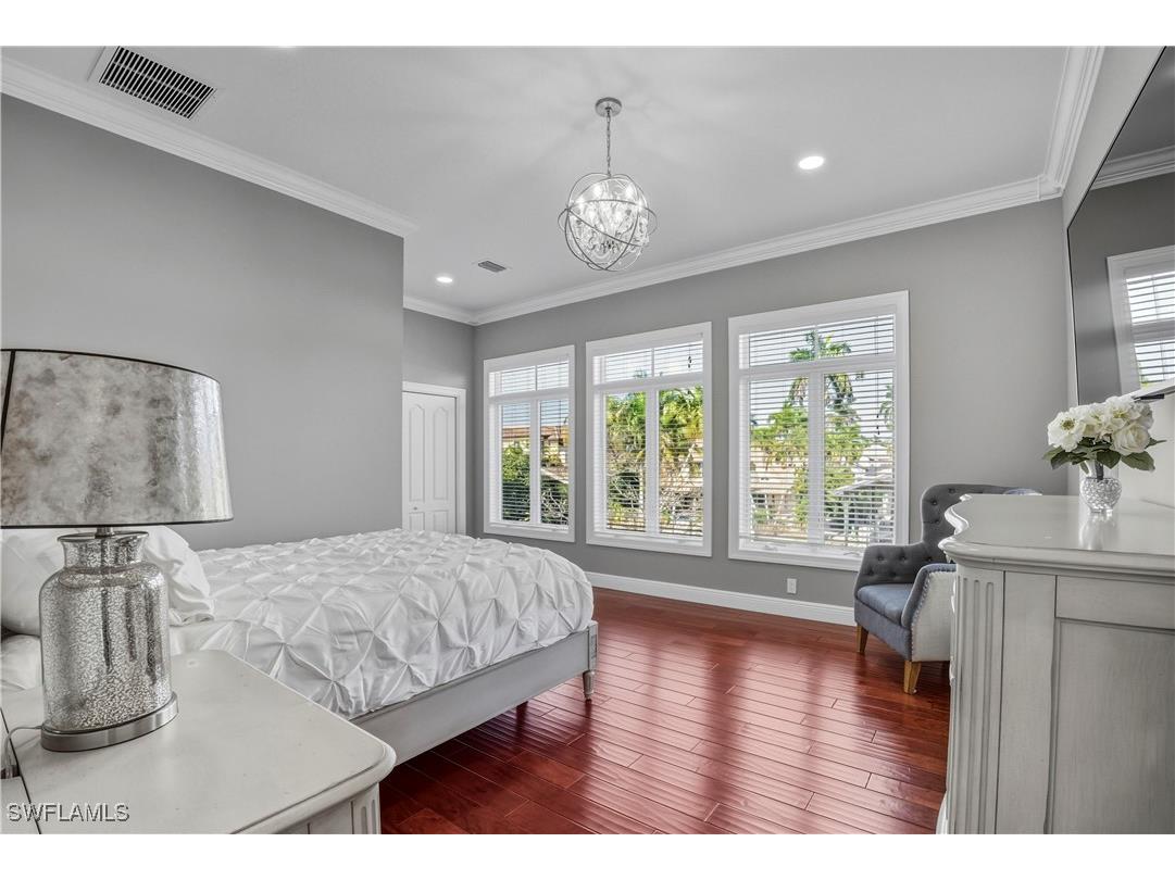 453 18th Avenue S Naples FL 34102 225080161 image30