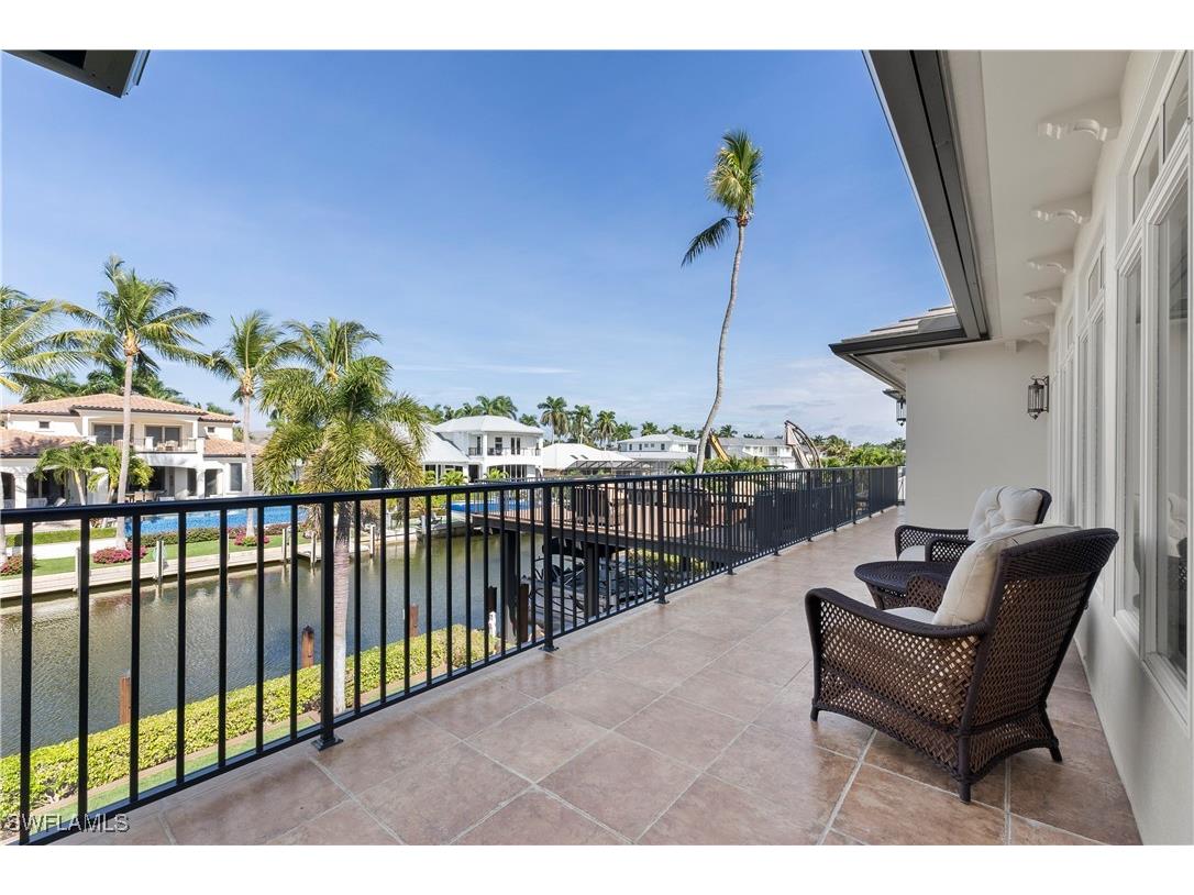 453 18th Avenue S Naples FL 34102 225080161 image34