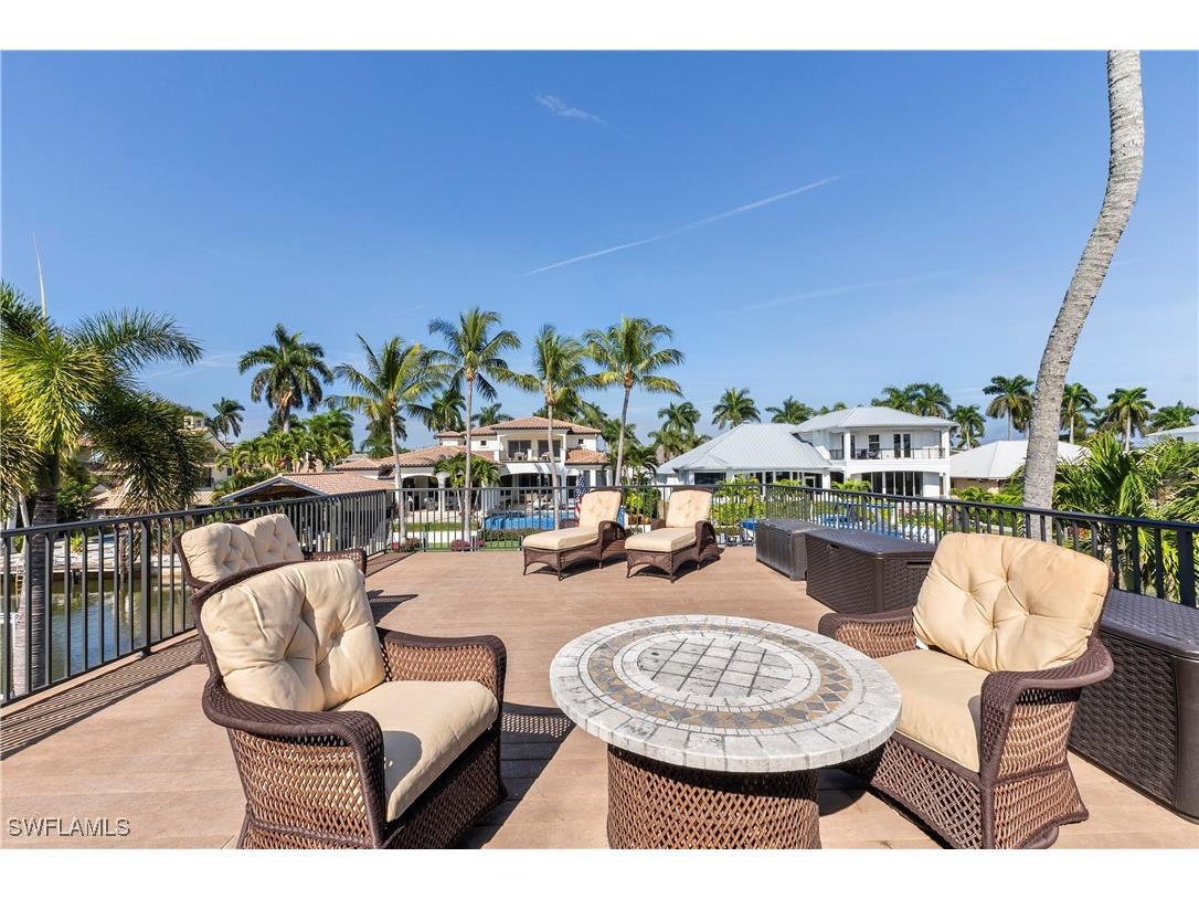 453 18th Avenue S Naples FL 34102 225080161 image41