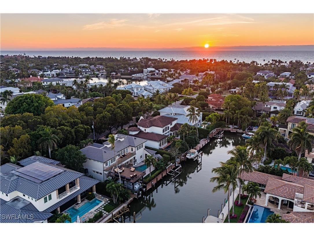 453 18th Avenue S Naples FL 34102 225080161 image47