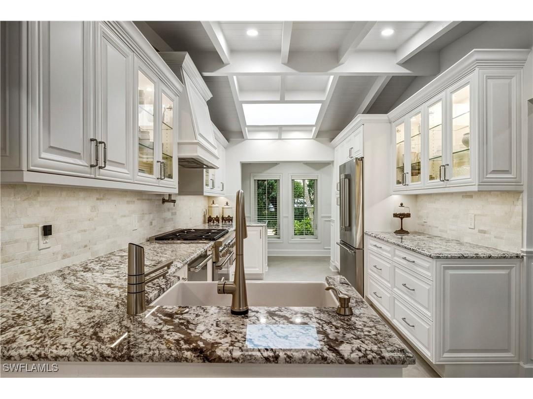 453 18th Avenue S Naples FL 34102 225080161 image6