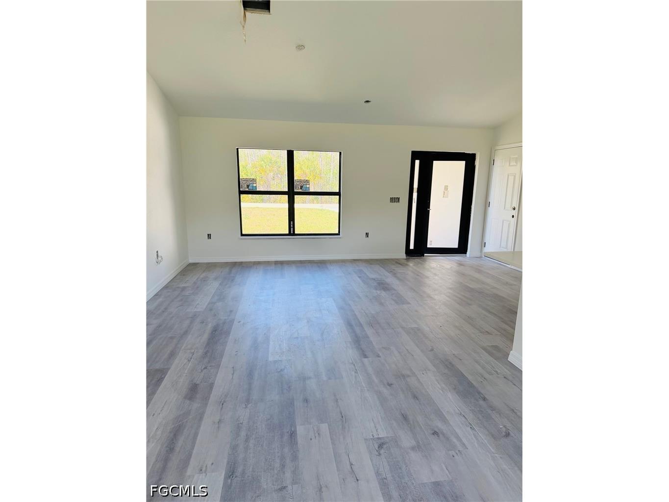 453 Greenbriar Boulevard Lehigh Acres FL 33972 2026015057 image3