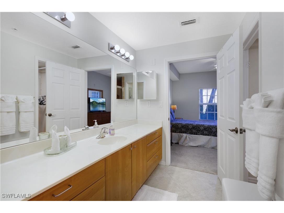 4530 Botanical Place Circle #107 Naples FL 34112 225063805 image18