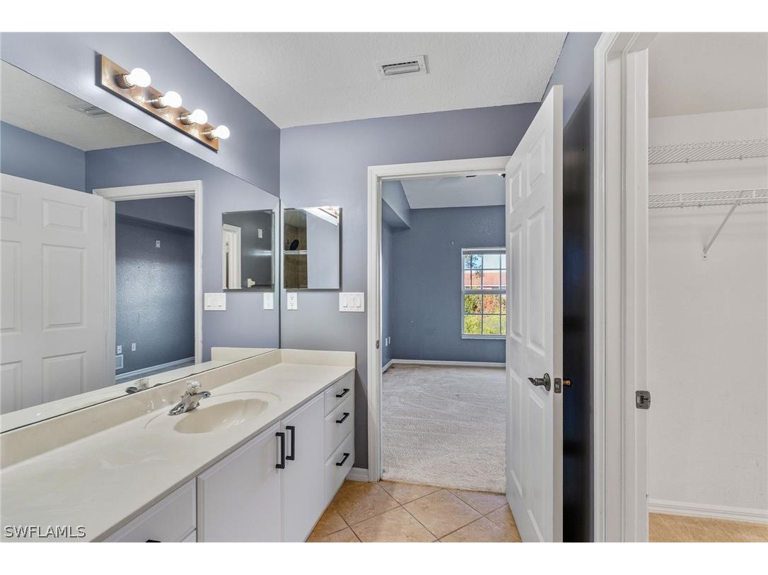 4530 Botanical Place Circle #406 Naples FL 34112 226006718 image10