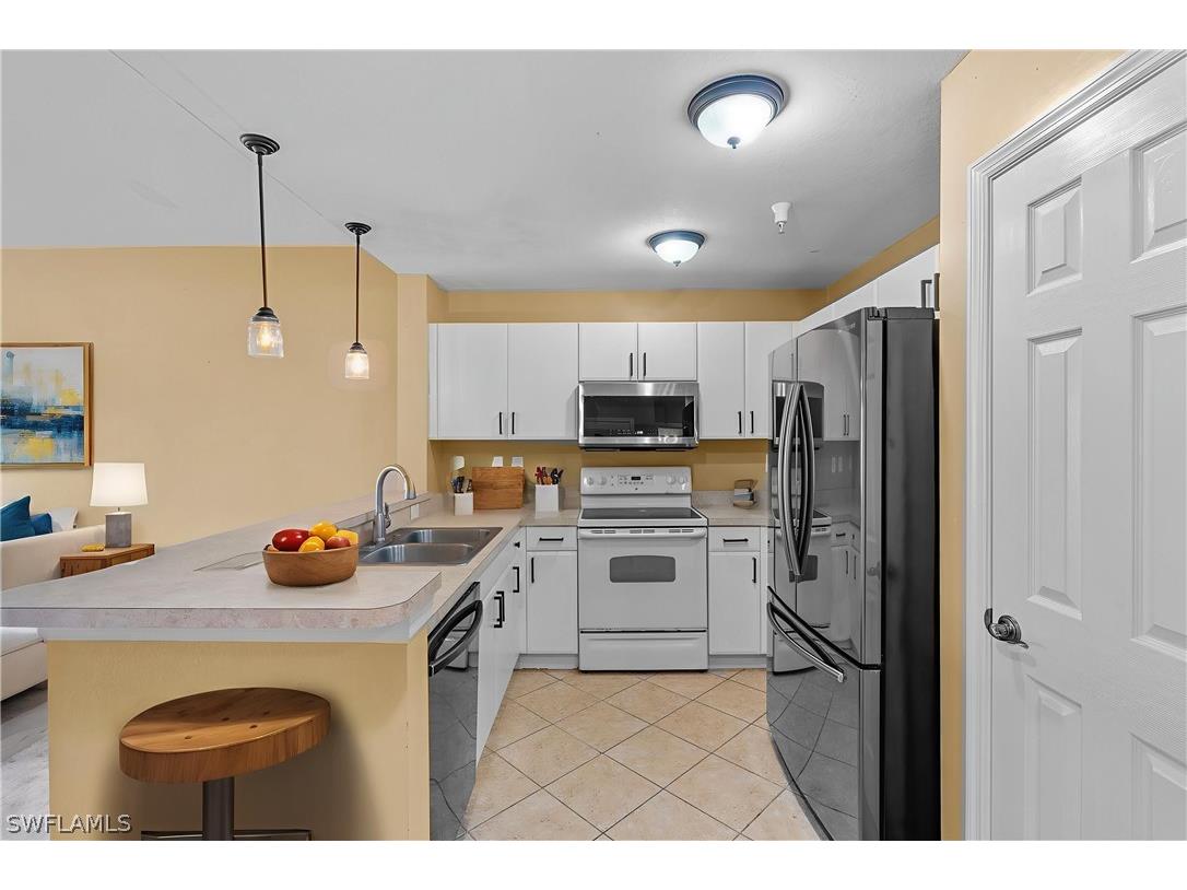 4530 Botanical Place Circle #406 Naples FL 34112 226006718 image6