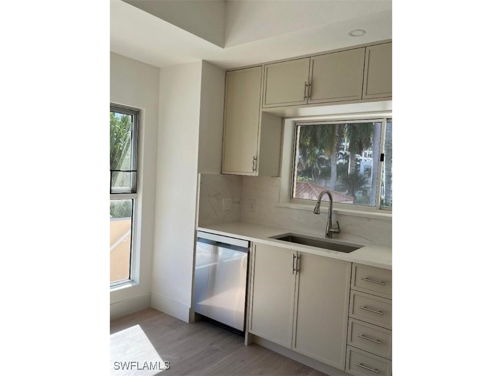 4530 Gulf Shore Boulevard N #2-112 Naples FL 34103 225082167 image6