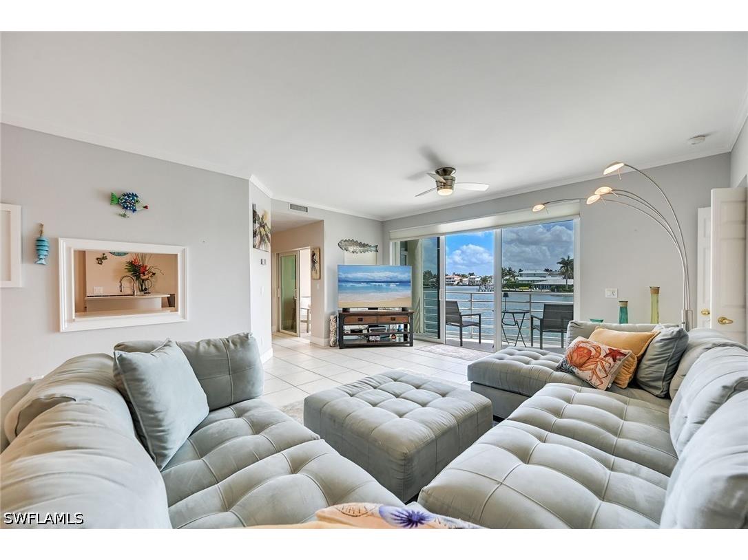 4530 Gulf Shore Boulevard N #2-122 Naples FL 34103 226014164 image2