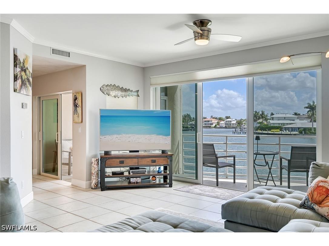 4530 Gulf Shore Boulevard N #2-122 Naples FL 34103 226014164 image5