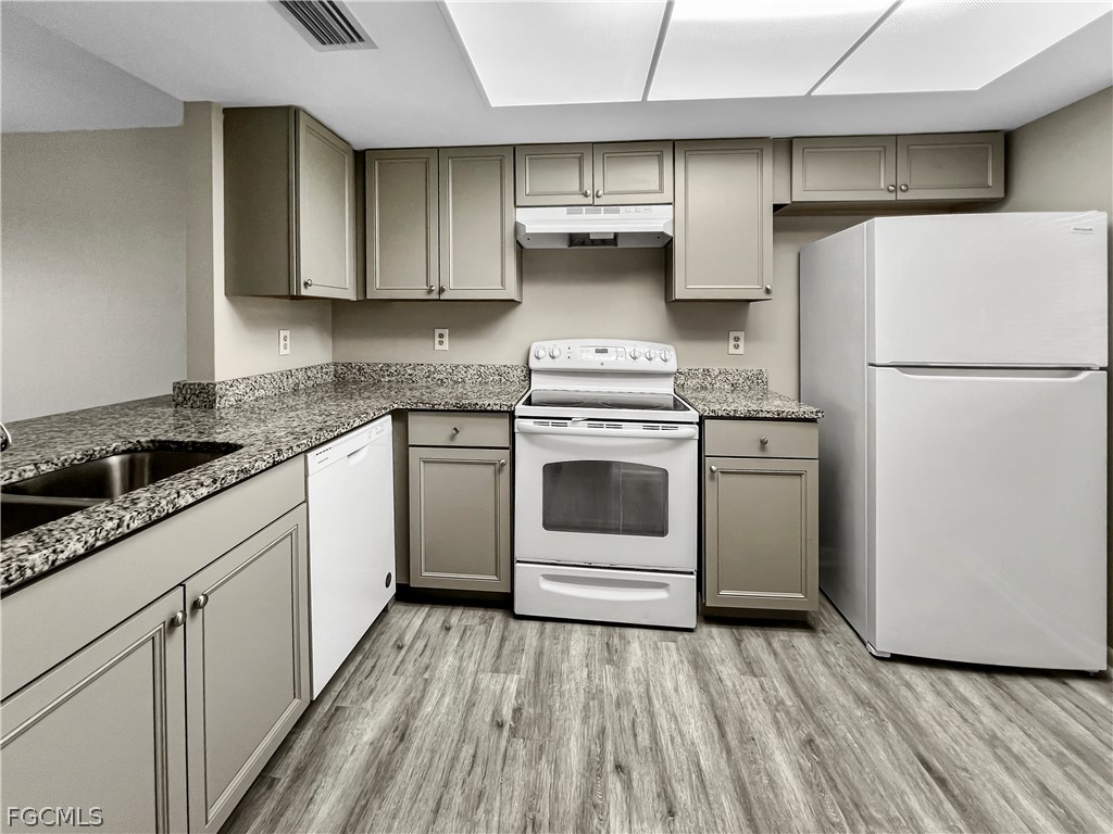 4530 SW 10th Avenue #201 Cape Coral FL 33914 2026013927 image14