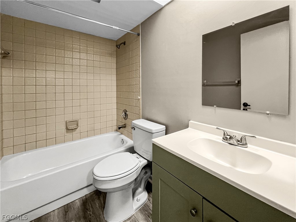 4530 SW 10th Avenue #201 Cape Coral FL 33914 2026013927 image19