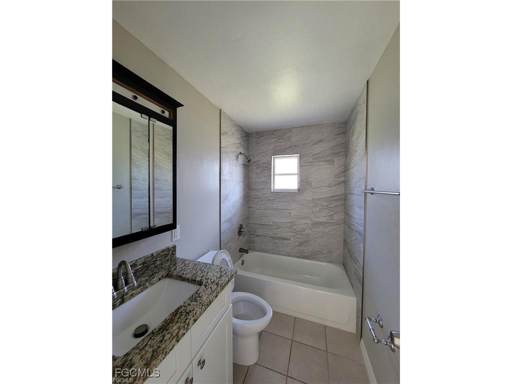 4530 SW 7th Place #B Cape Coral FL 33914 2025016808 image13
