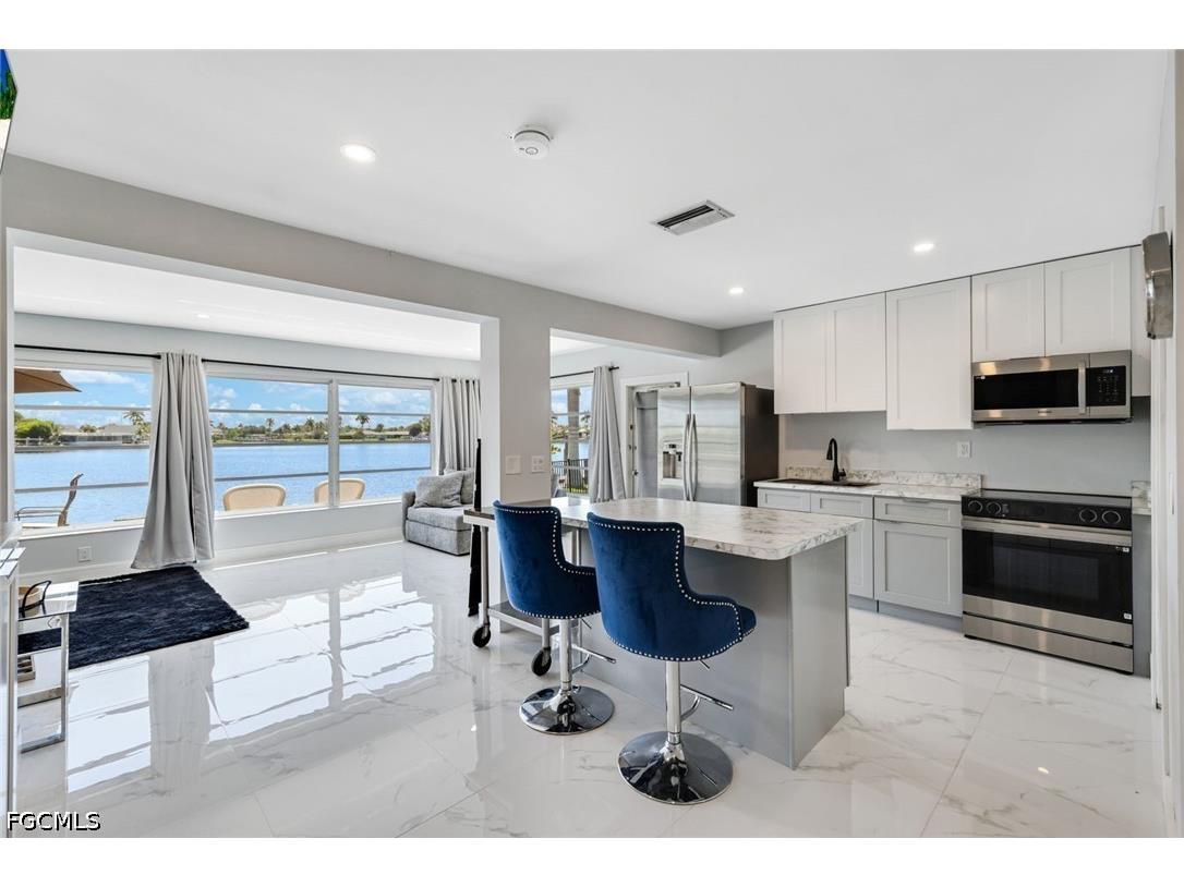 4530 Vinsetta Avenue North Fort Myers FL 33903 2026020228 image18