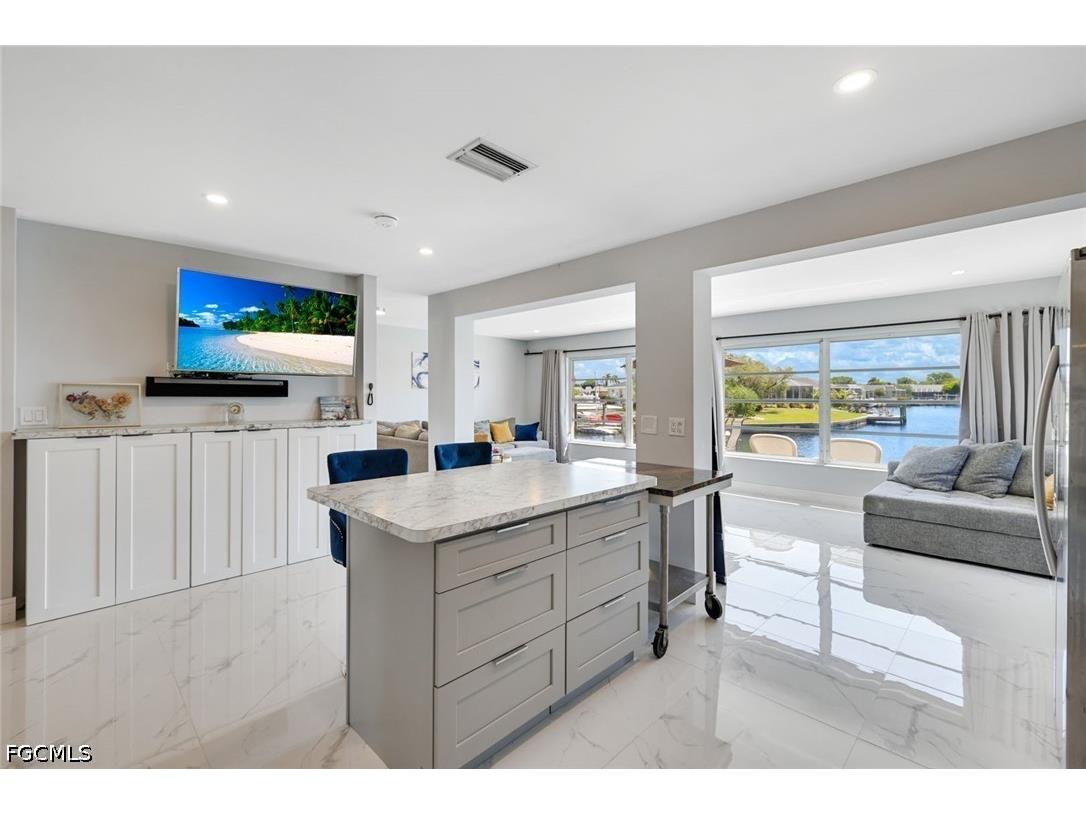 4530 Vinsetta Avenue North Fort Myers FL 33903 2026020228 image19