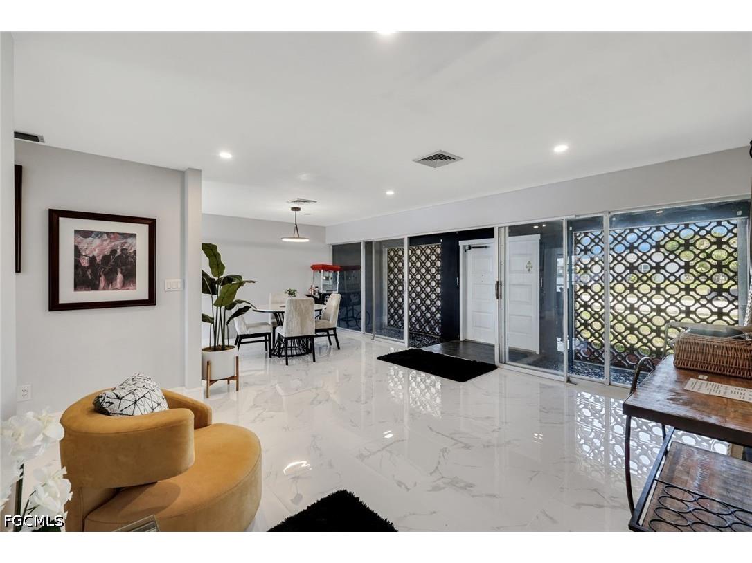 4530 Vinsetta Avenue North Fort Myers FL 33903 2026020228 image7