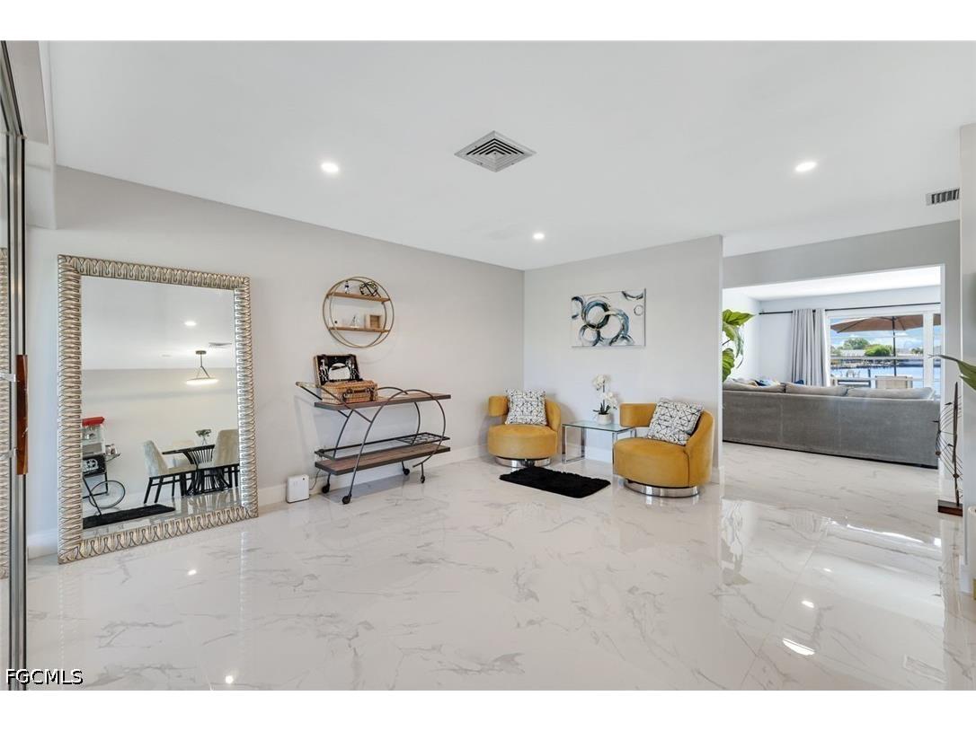 4530 Vinsetta Avenue North Fort Myers FL 33903 2026020228 image9