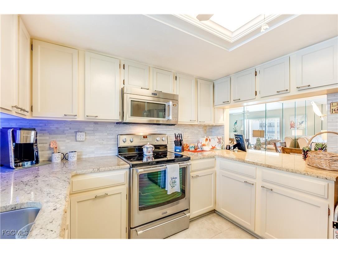 4531 Bay Beach Lane #337 Fort Myers Beach FL 33931 2026000672 image2