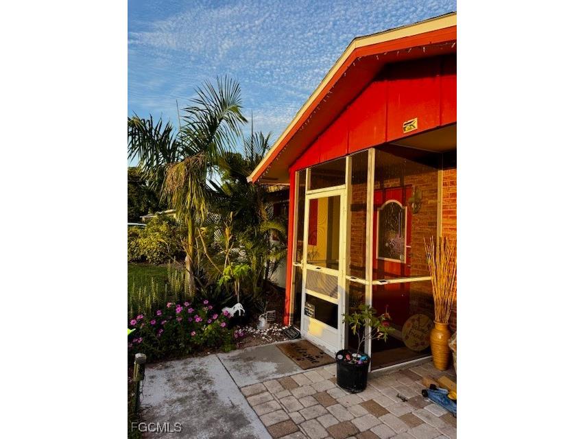 4531 SE 11th Place Cape Coral FL 33904 2025026040 image1