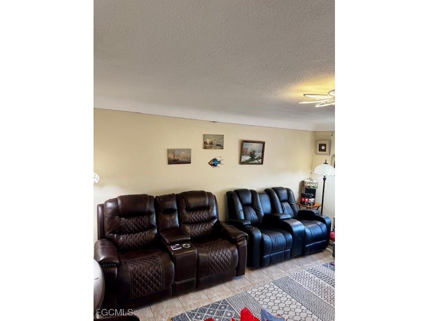 4531 SE 11th Place Cape Coral FL 33904 2025026040 image4