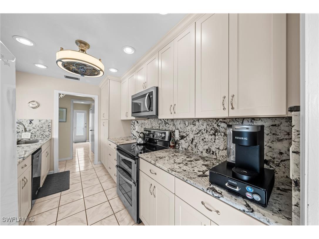 4531 SE 14th Place Cape Coral FL 33904 225058043 image5