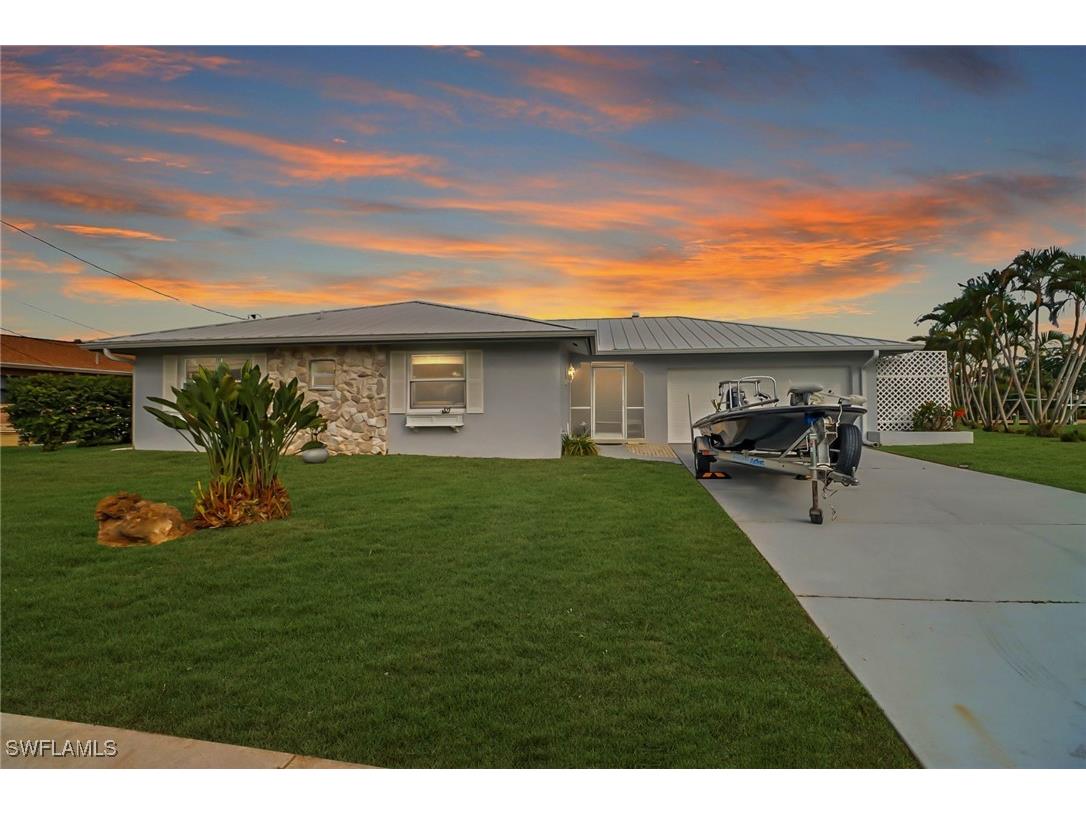 4532 Mackinaw Avenue North Fort Myers FL 33903 225013457 image1
