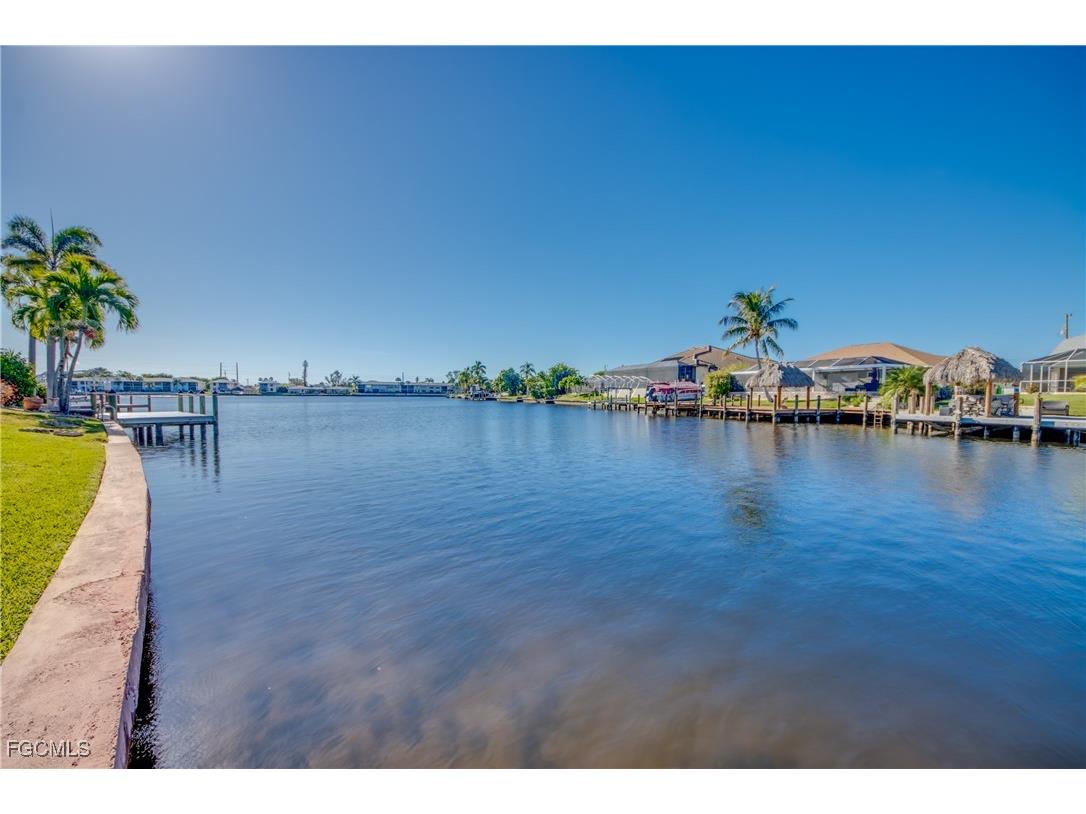4532 SW 1st Place Cape Coral FL 33914 2025024140 image39