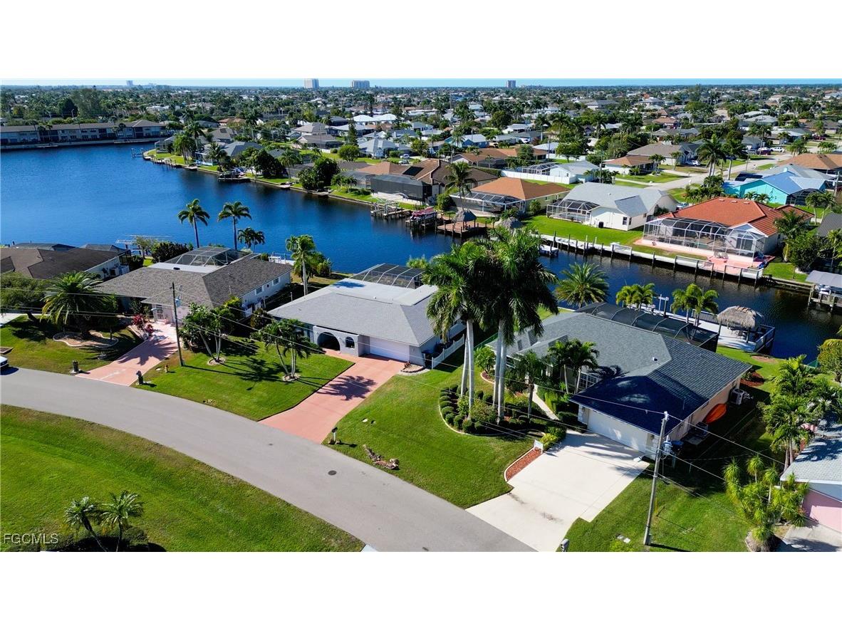 4532 SW 1st Place Cape Coral FL 33914 2025024140 image48