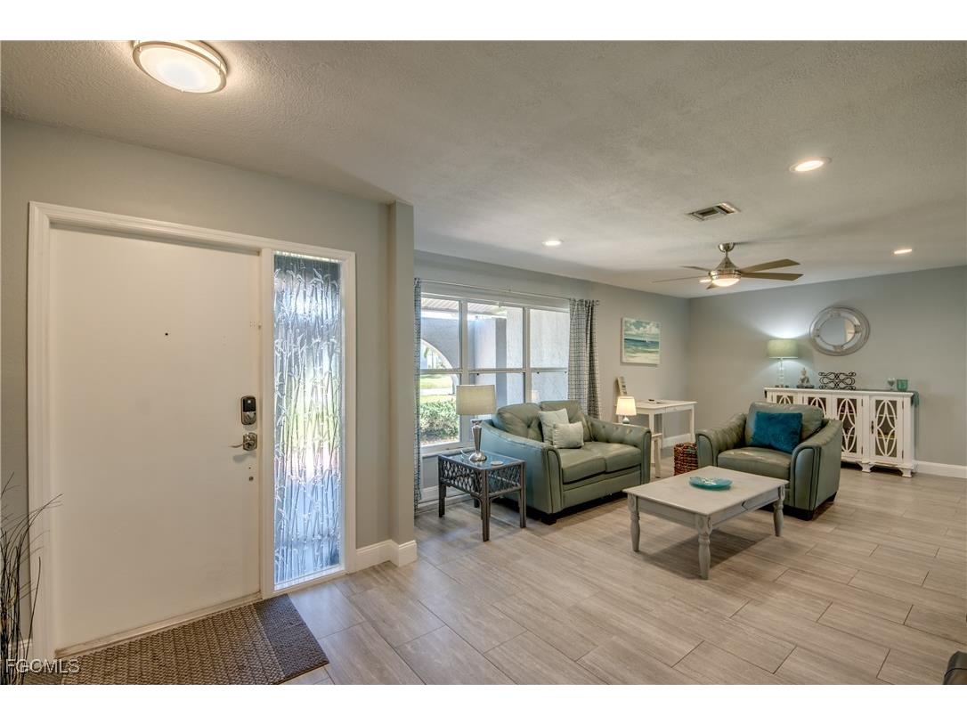 4532 SW 1st Place Cape Coral FL 33914 2025024140 image6