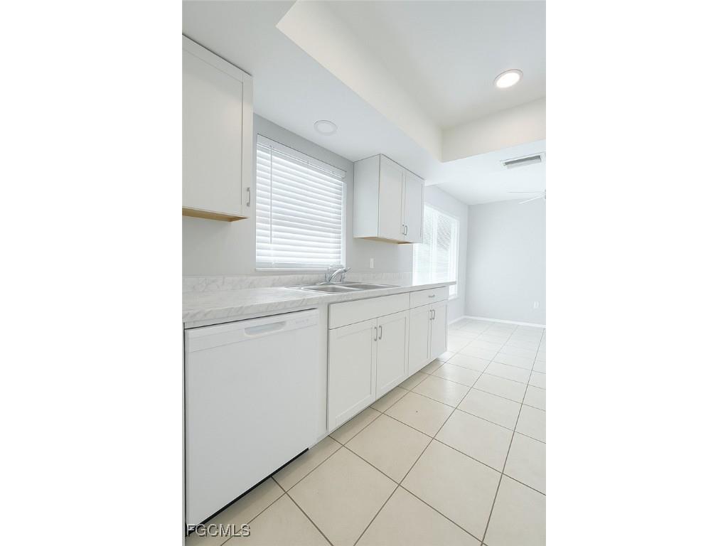 4532 SW 8th Place #A Cape Coral FL 33914 2025020509 image3