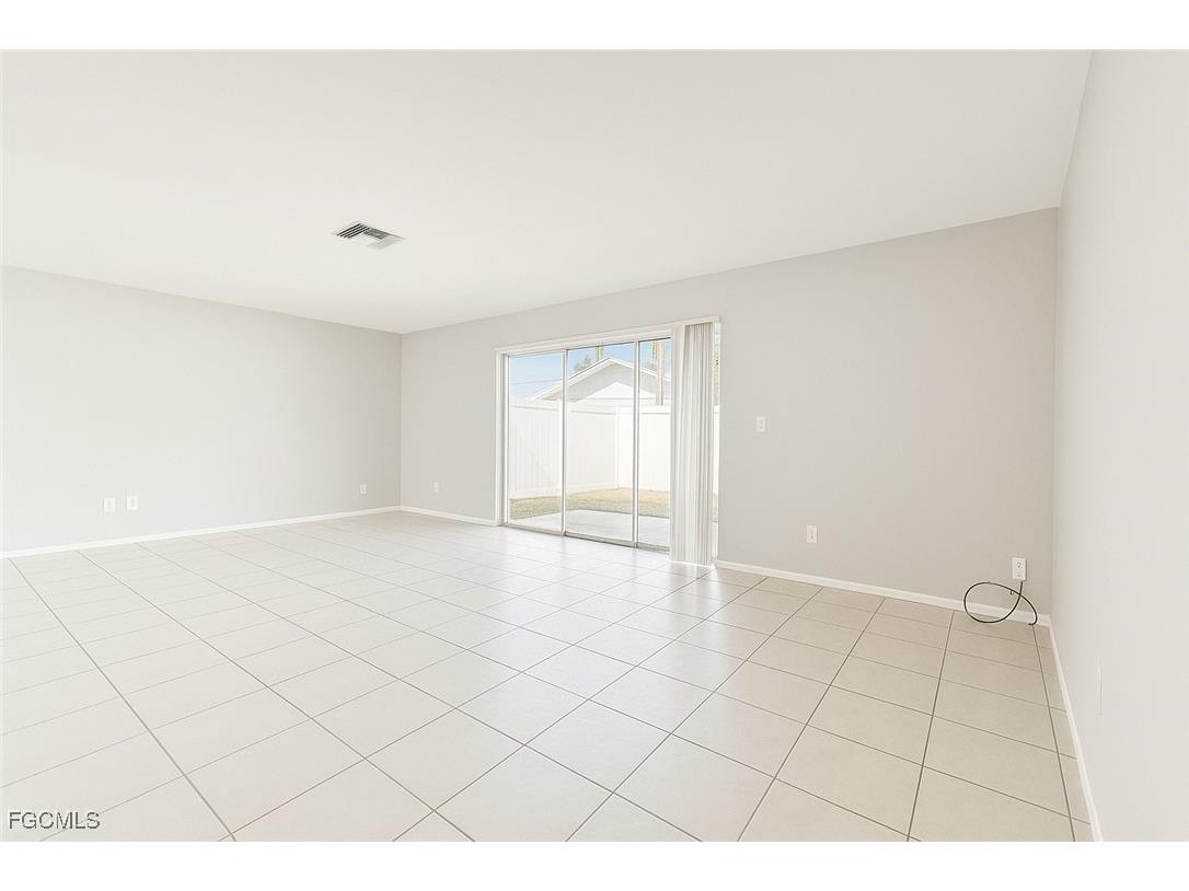 4532 SW 8th Place #A Cape Coral FL 33914 2025020509 image6