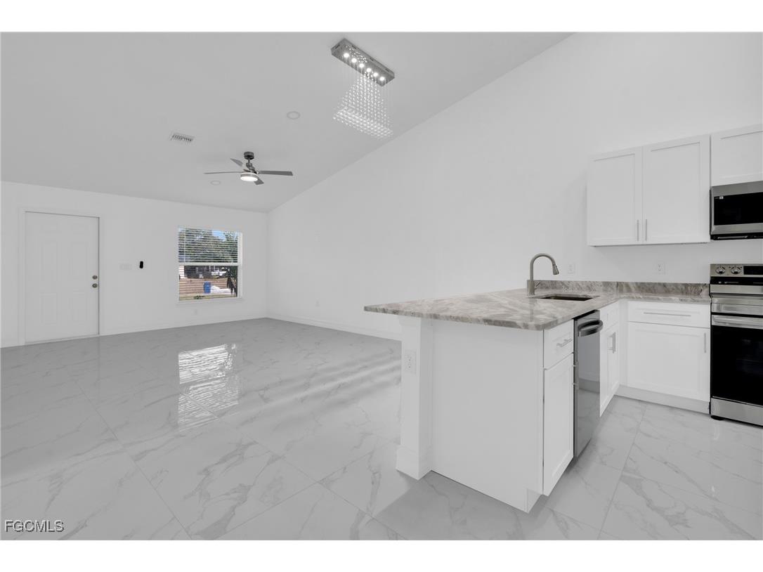 4533/4535 27th Street SW Lehigh Acres FL 33973 2026000934 image13
