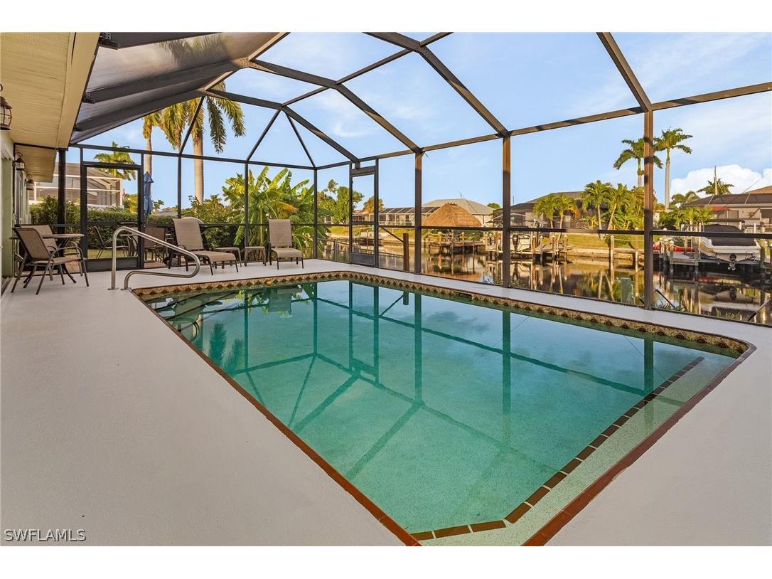 4533-4535 SW 13th Avenue Cape Coral FL 33914 224027209 image1