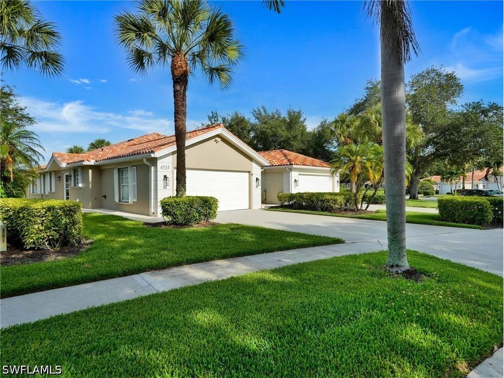 4533 Paseo Avila Naples FL 34109 226022793 image1