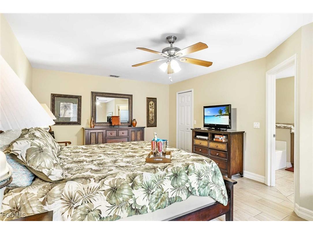 4534 SW 5th Place Cape Coral FL 33914 2025010099 image11