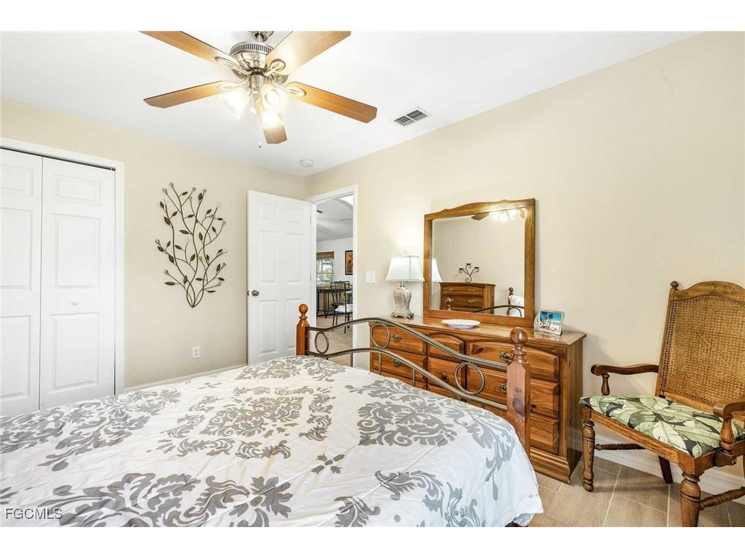 4534 SW 5th Place Cape Coral FL 33914 2025010099 image15