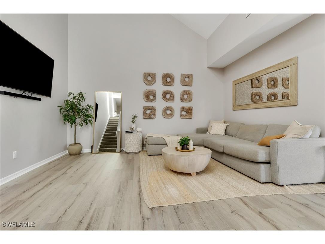 4536 Court Way #19D Naples FL 34109 225080140 image11